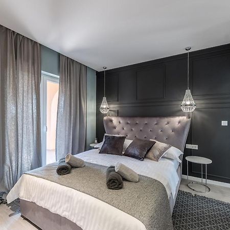 Luxury Apartments Garden Sukosan Bagian luar foto