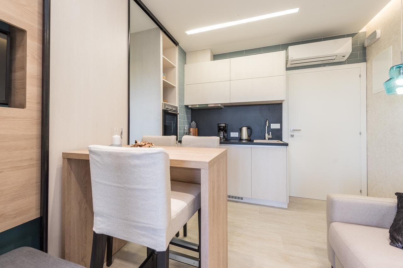 Luxury Apartments Garden Sukosan Bagian luar foto